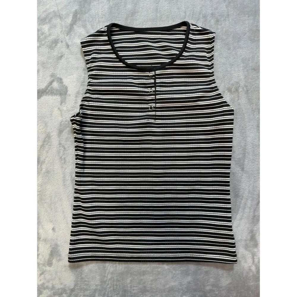 Vintage Weekend by Marika Striped Henley Tank Top Black White Ribbed Large USA